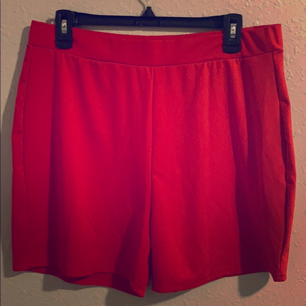 Two Piece Short Set - Picture 5 of 9